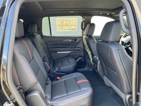 new 2026 Chevrolet Traverse car, priced at $57,286