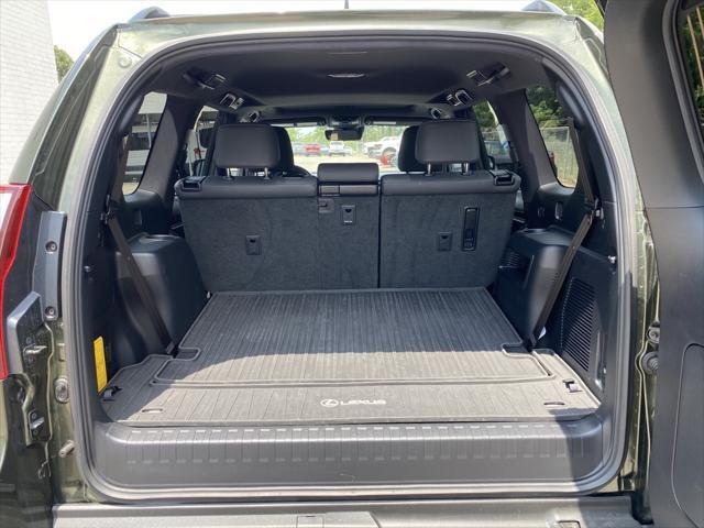 used 2022 Lexus GX 460 car, priced at $51,885