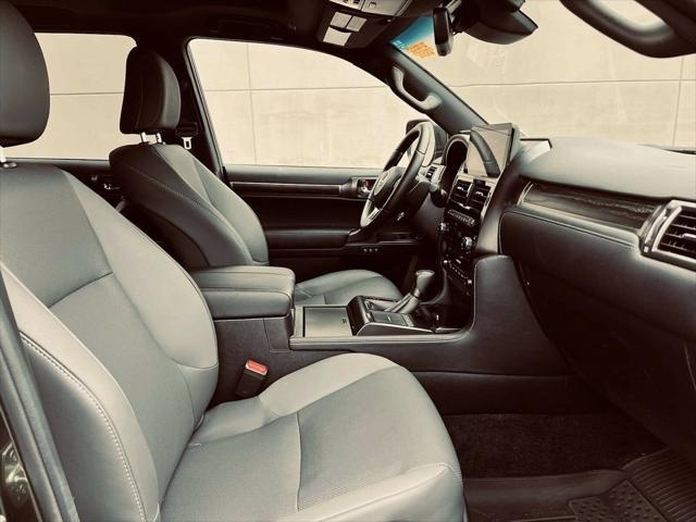 used 2022 Lexus GX 460 car, priced at $53,316