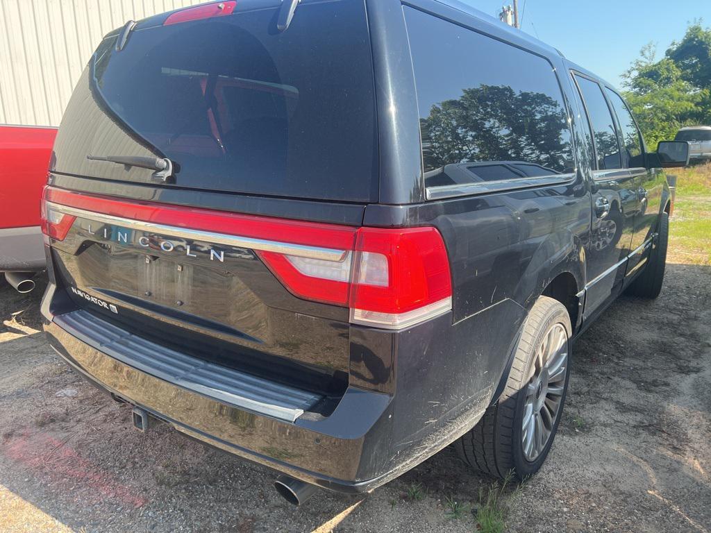 used 2017 Lincoln Navigator L car, priced at $18,998