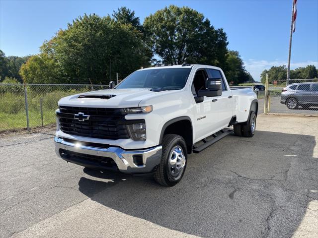 new 2025 Chevrolet Silverado 3500 car, priced at $66,021