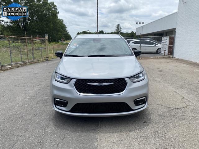 used 2024 Chrysler Pacifica car, priced at $30,763