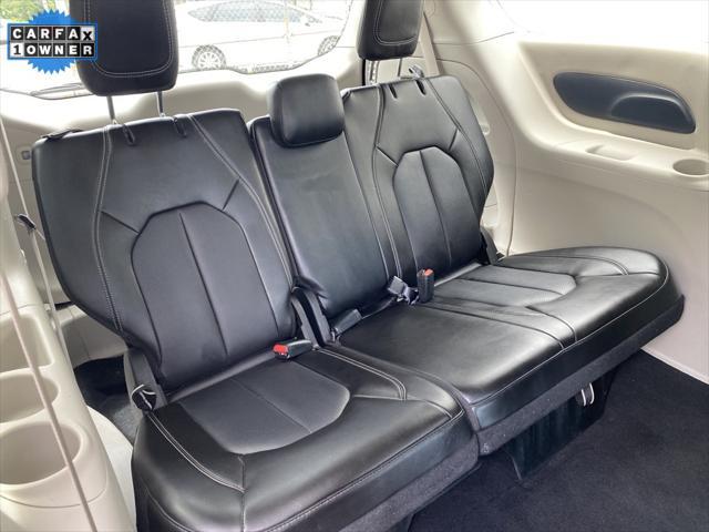 used 2024 Chrysler Pacifica car, priced at $30,763