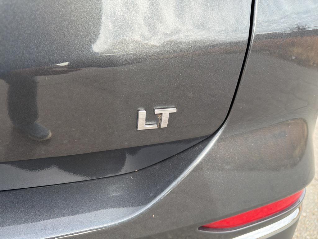 used 2020 Chevrolet Equinox car, priced at $16,999