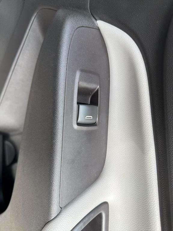 used 2020 Chevrolet Equinox car, priced at $16,999