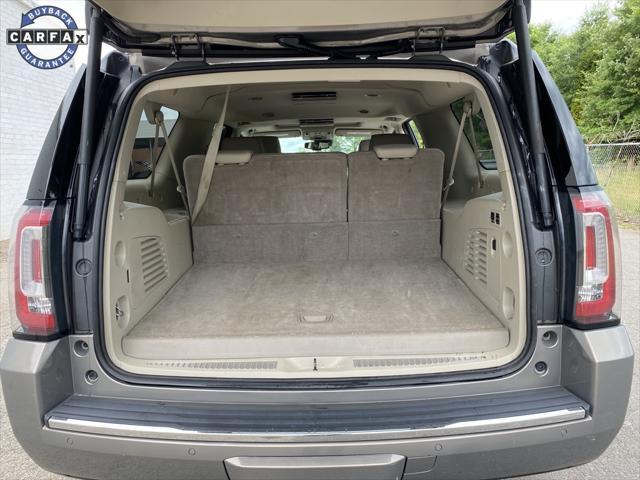 used 2019 GMC Yukon XL car, priced at $30,684