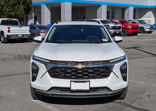 new 2025 Chevrolet Trax car