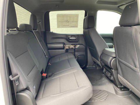 new 2025 Chevrolet Silverado 1500 car, priced at $52,009