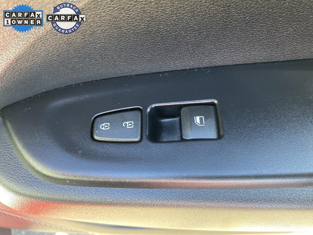 used 2023 Hyundai Venue car, priced at $16,595