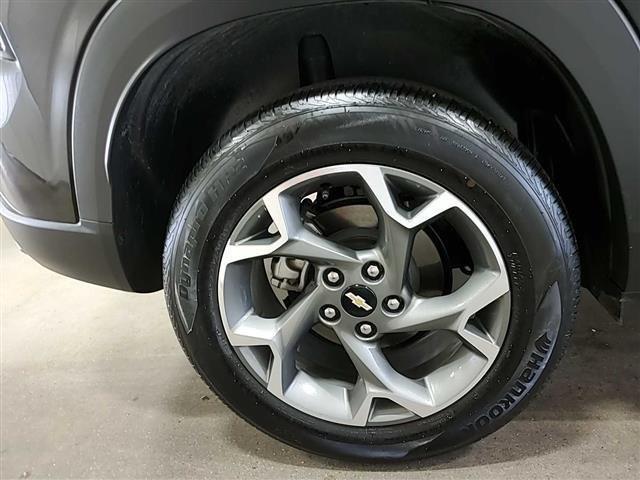 used 2024 Chevrolet Trax car, priced at $20,948