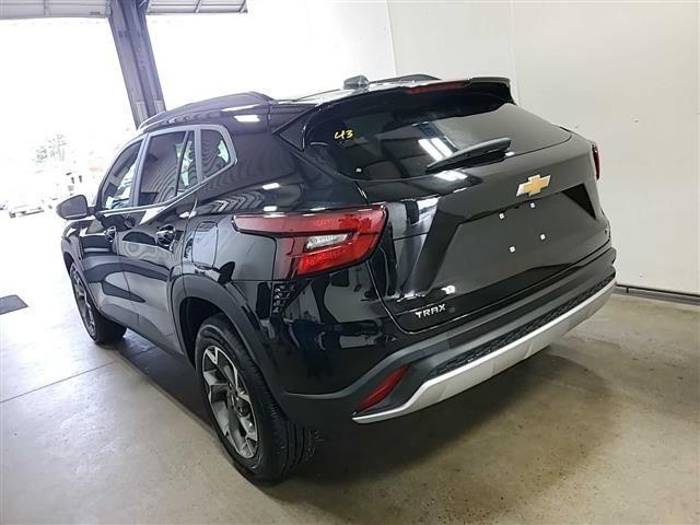 used 2024 Chevrolet Trax car, priced at $20,948