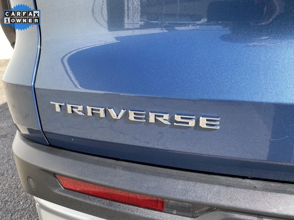 used 2025 Chevrolet Traverse car, priced at $34,498