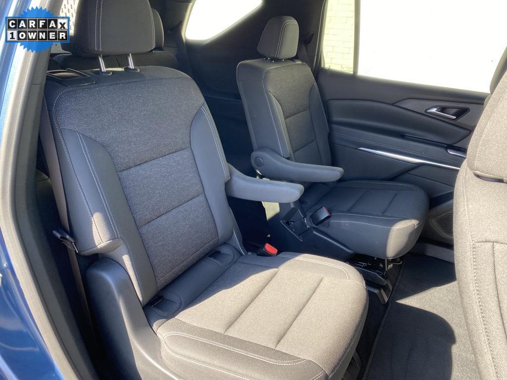used 2025 Chevrolet Traverse car, priced at $34,498