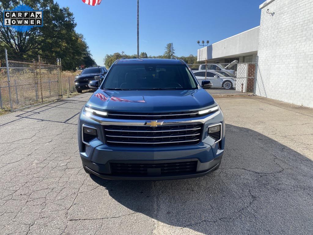 used 2025 Chevrolet Traverse car, priced at $34,498