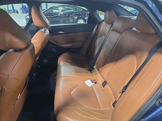 used 2020 Toyota Avalon Hybrid car, priced at $30,998