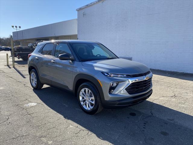 new 2025 Chevrolet TrailBlazer car, priced at $25,257