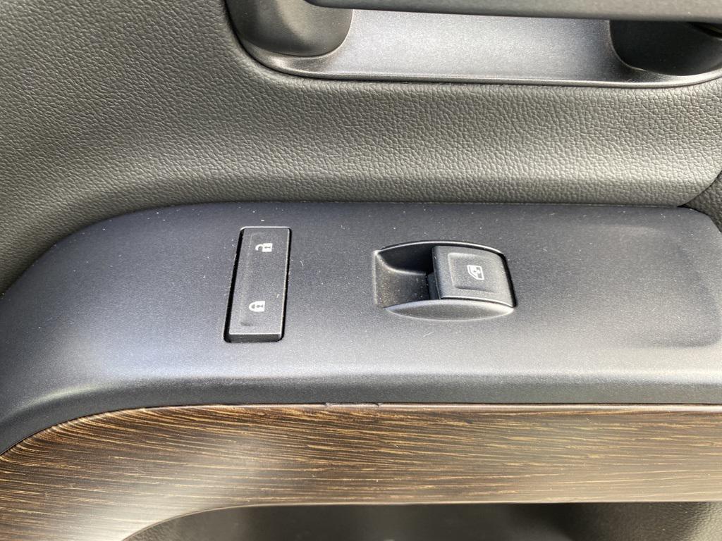 used 2019 GMC Sierra 2500 car, priced at $45,249