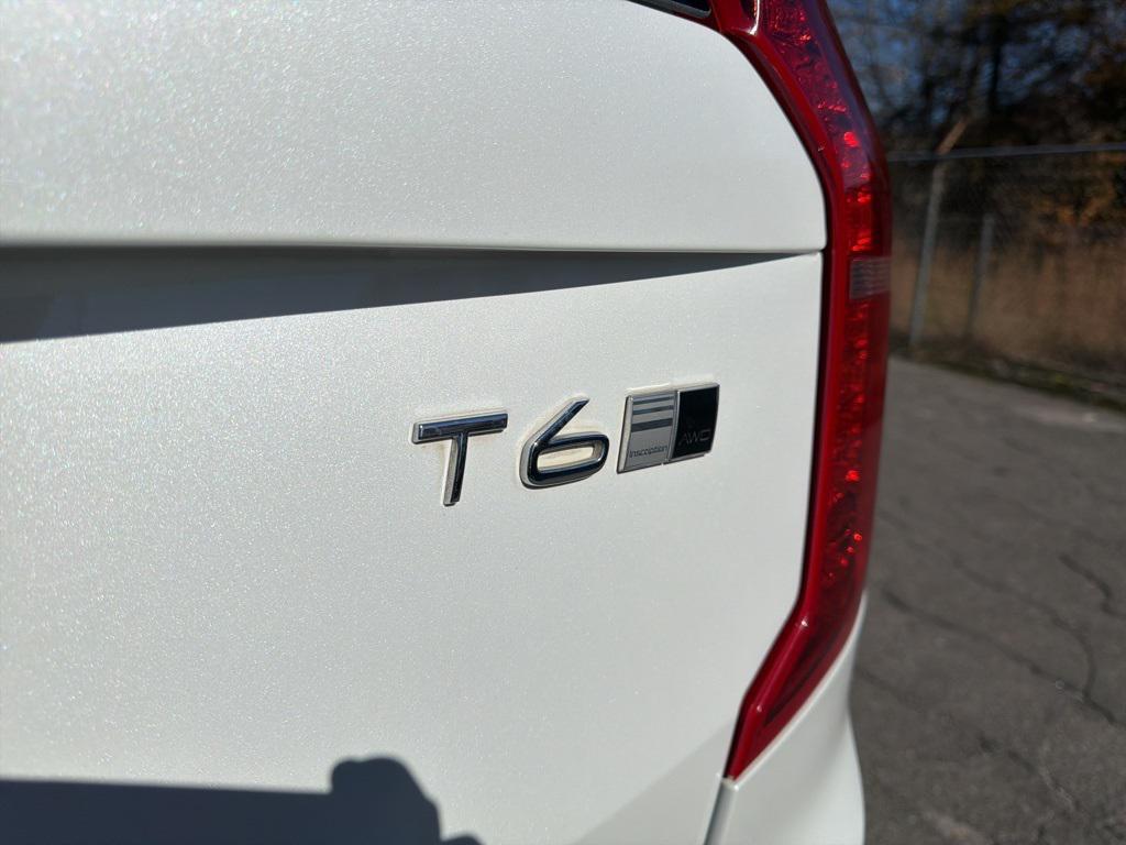used 2019 Volvo XC90 car, priced at $19,358