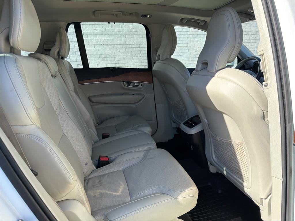 used 2019 Volvo XC90 car, priced at $19,358