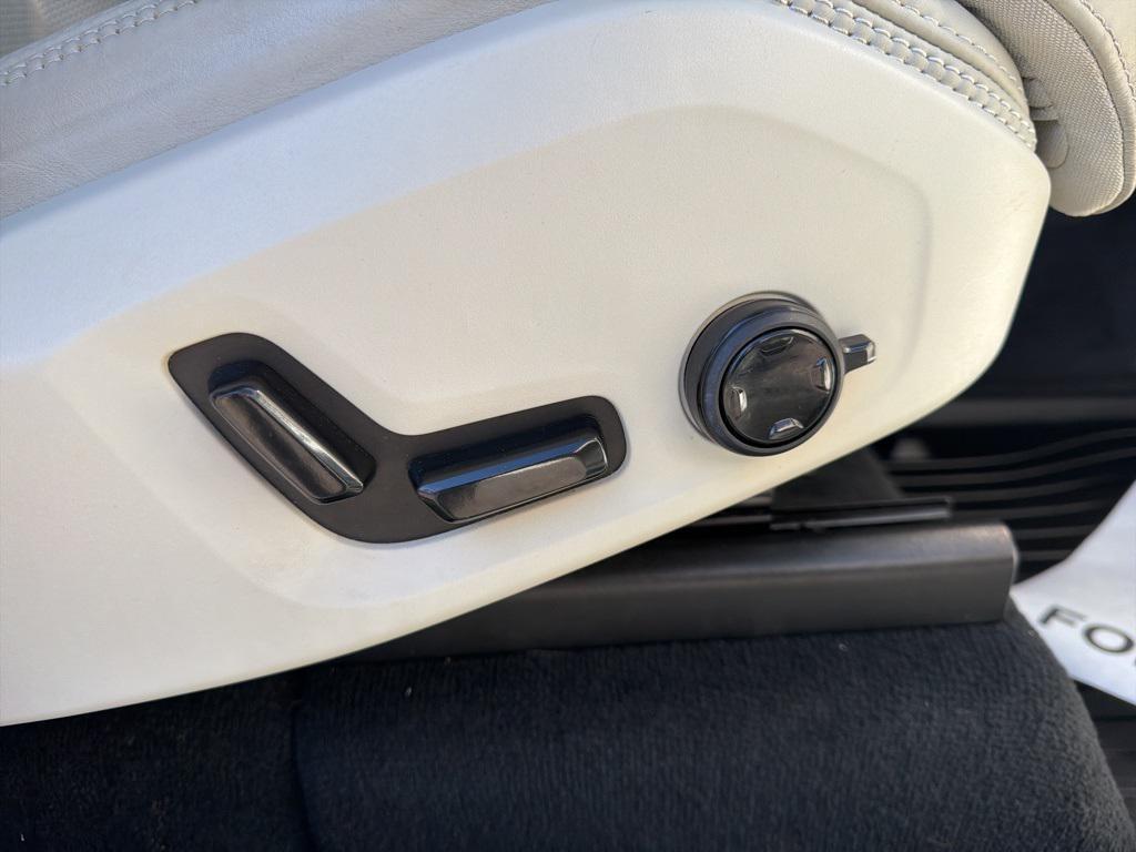 used 2019 Volvo XC90 car, priced at $19,358