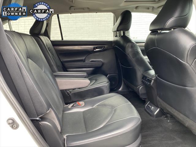 used 2020 Toyota Highlander Hybrid car, priced at $34,596