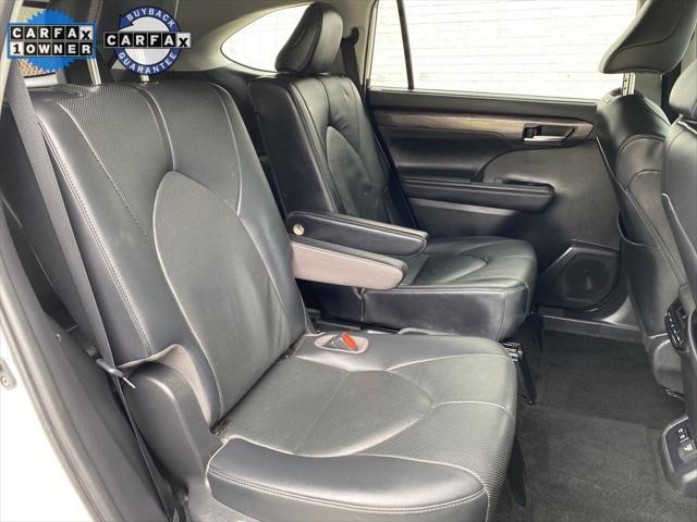 used 2020 Toyota Highlander Hybrid car, priced at $34,596