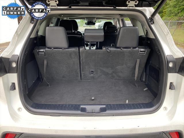 used 2020 Toyota Highlander Hybrid car, priced at $34,596