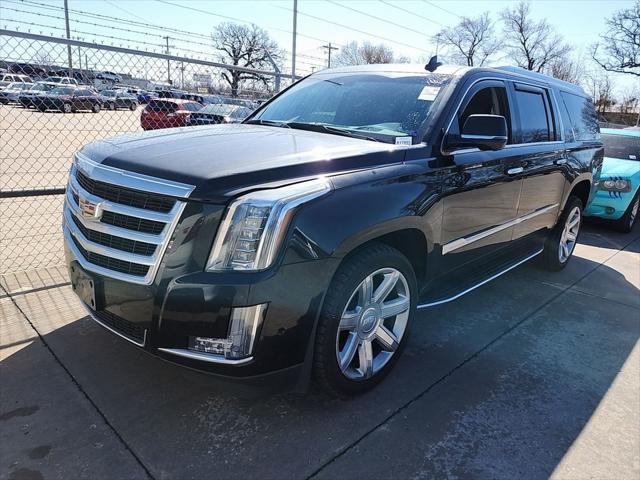 used 2019 Cadillac Escalade ESV car, priced at $29,430