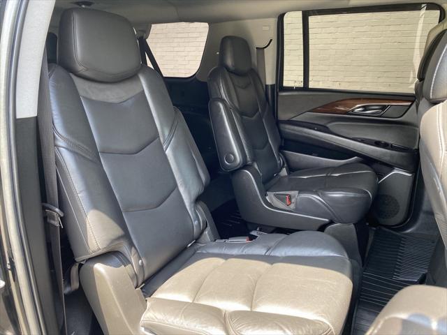 used 2019 Cadillac Escalade ESV car, priced at $28,486