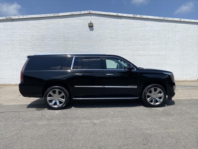 used 2019 Cadillac Escalade ESV car, priced at $28,486