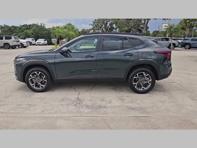 new 2025 Chevrolet Trax car, priced at $25,061