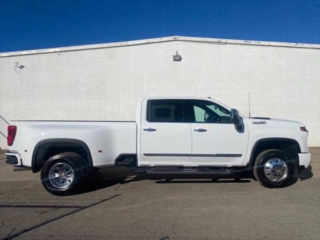 new 2025 Chevrolet Silverado 3500 car, priced at $82,517