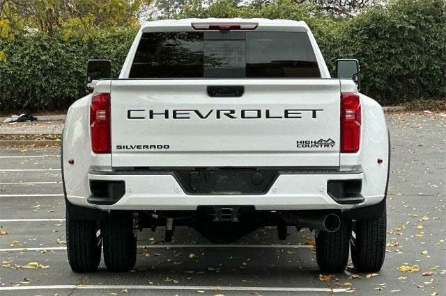 new 2025 Chevrolet Silverado 3500 car