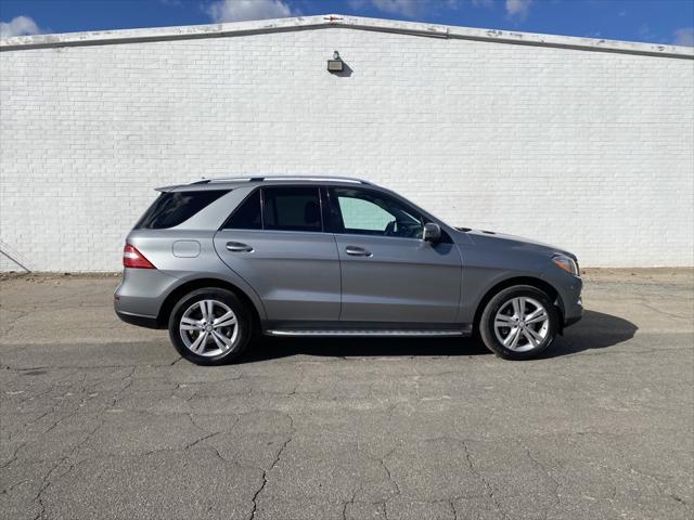 used 2013 Mercedes-Benz M-Class car, priced at $13,999