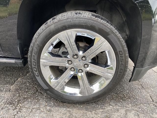 used 2019 GMC Yukon XL car, priced at $28,698