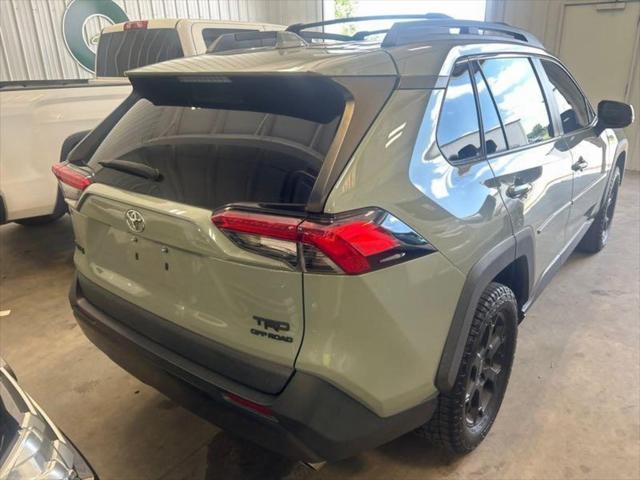used 2020 Toyota RAV4 car, priced at $25,998