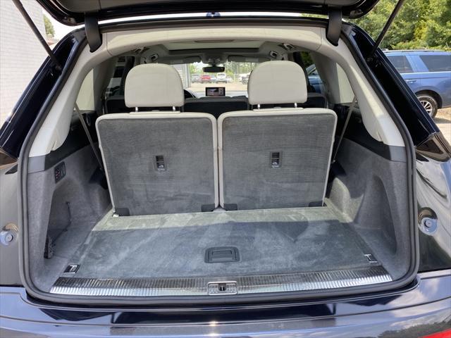 used 2017 Audi Q7 car, priced at $17,062