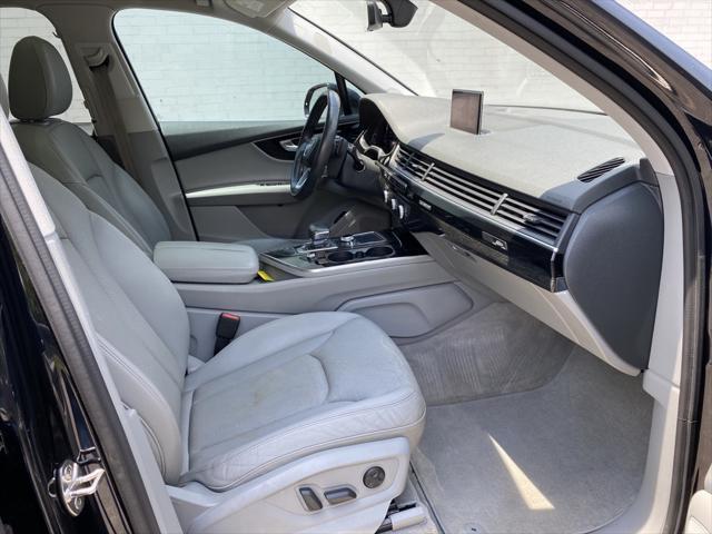used 2017 Audi Q7 car, priced at $17,062