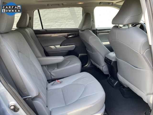 used 2020 Toyota Highlander car, priced at $34,029