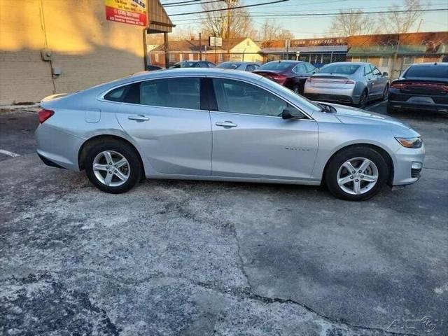 used 2019 Chevrolet Malibu car, priced at $10,985