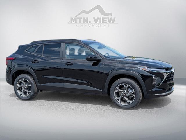 new 2025 Chevrolet Trax car, priced at $26,383