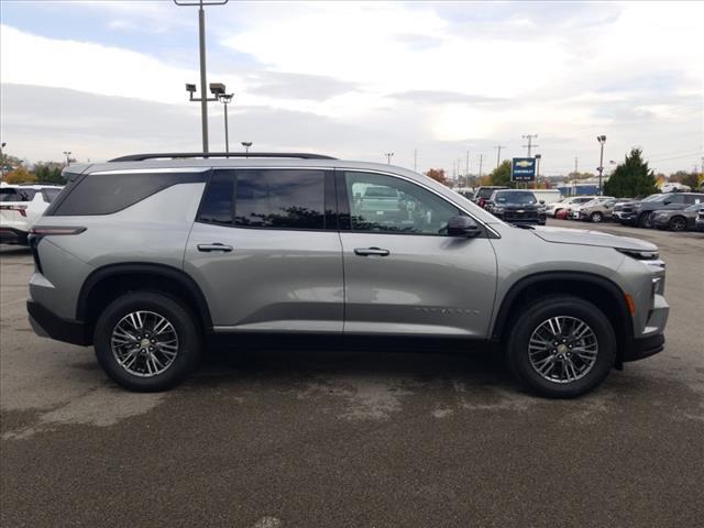 new 2025 Chevrolet Traverse car, priced at $42,294