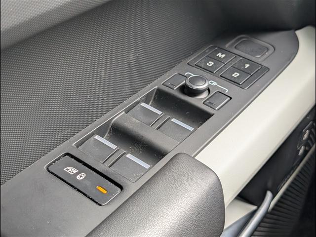 used 2022 Land Rover Defender car, priced at $48,950