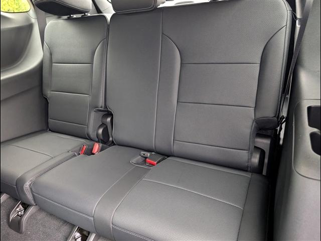 new 2026 Chevrolet Traverse car, priced at $46,598