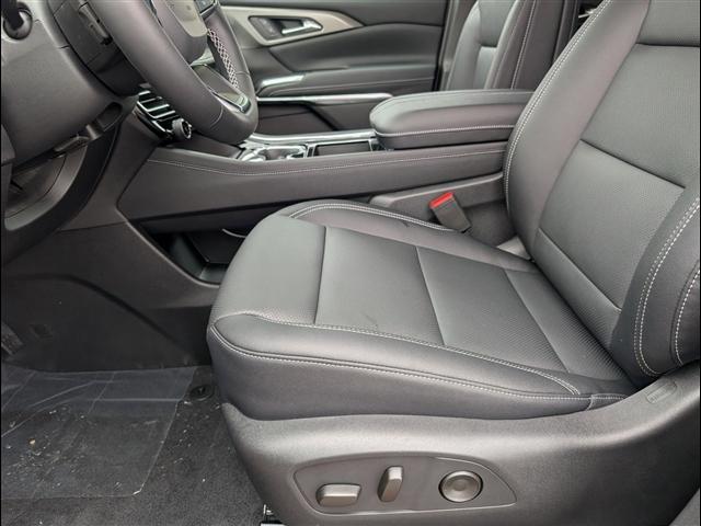 new 2026 Chevrolet Traverse car, priced at $46,598