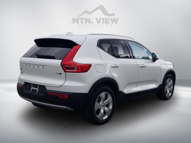 used 2021 Volvo XC40 car, priced at $16,690