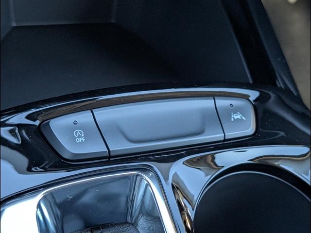 new 2026 Chevrolet Trax car, priced at $25,885