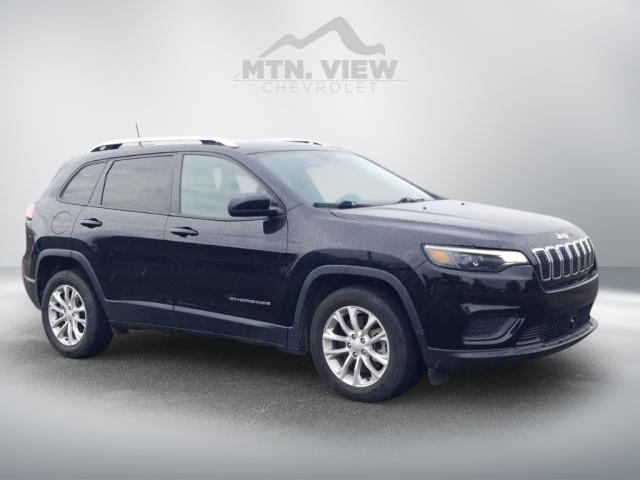 used 2021 Jeep Cherokee car, priced at $12,895