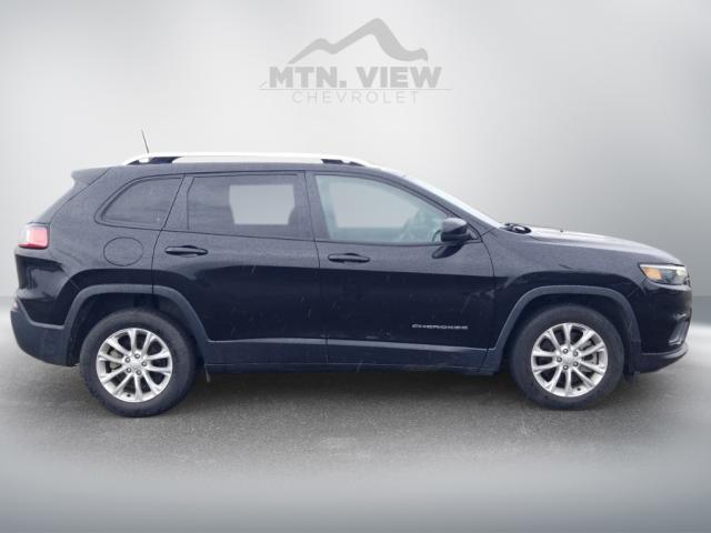 used 2021 Jeep Cherokee car, priced at $12,895