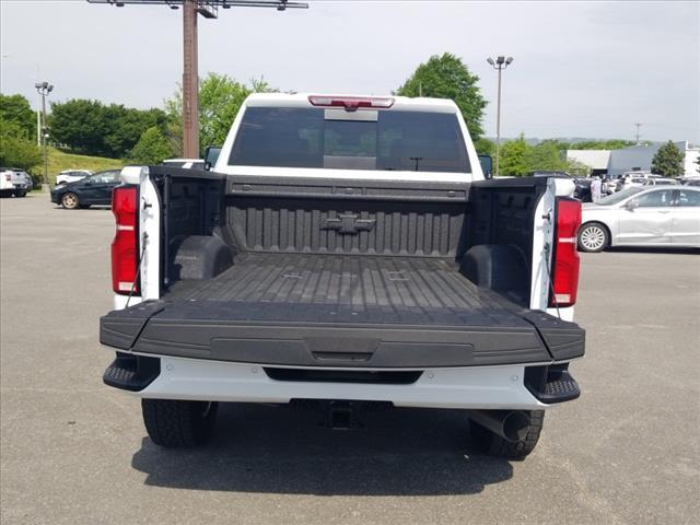 new 2025 Chevrolet Silverado 2500 car, priced at $90,628
